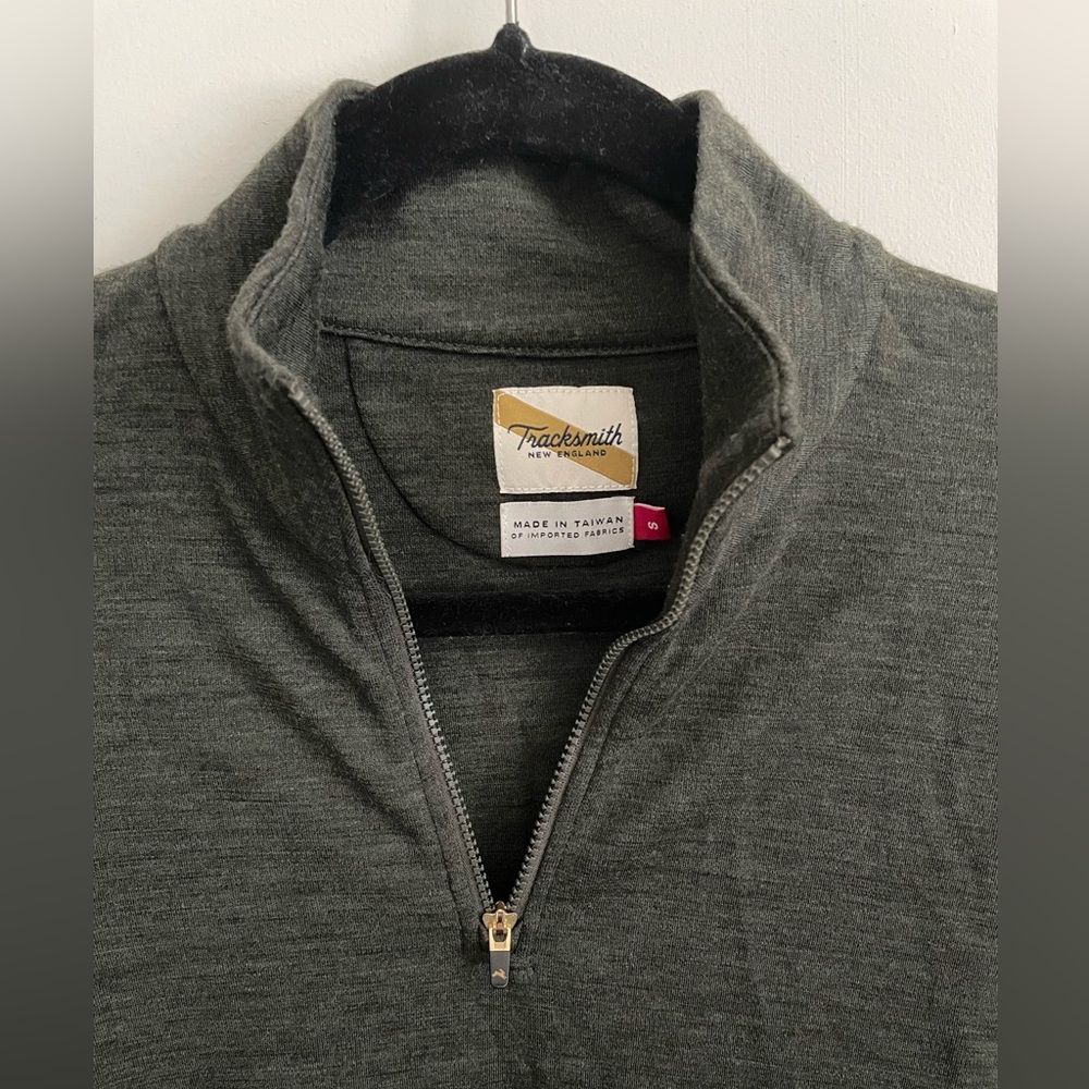 Tracksmith Women’s Downeaster Size S Olive/Green